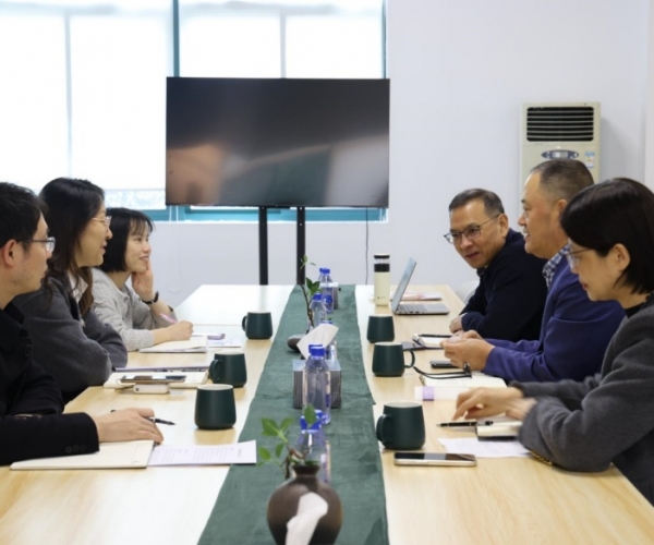 关切关切落实处，政企同心谋发展